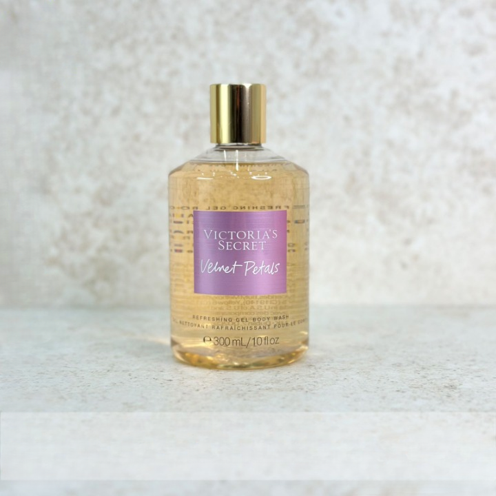 Victoria secret 300ml body shower gel Refreshing Gel Body Wash